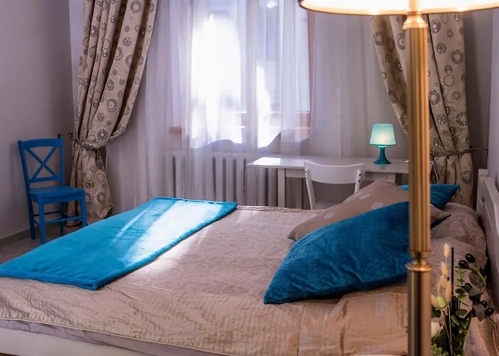 Quiet City Centre One Room Apartment No.19A