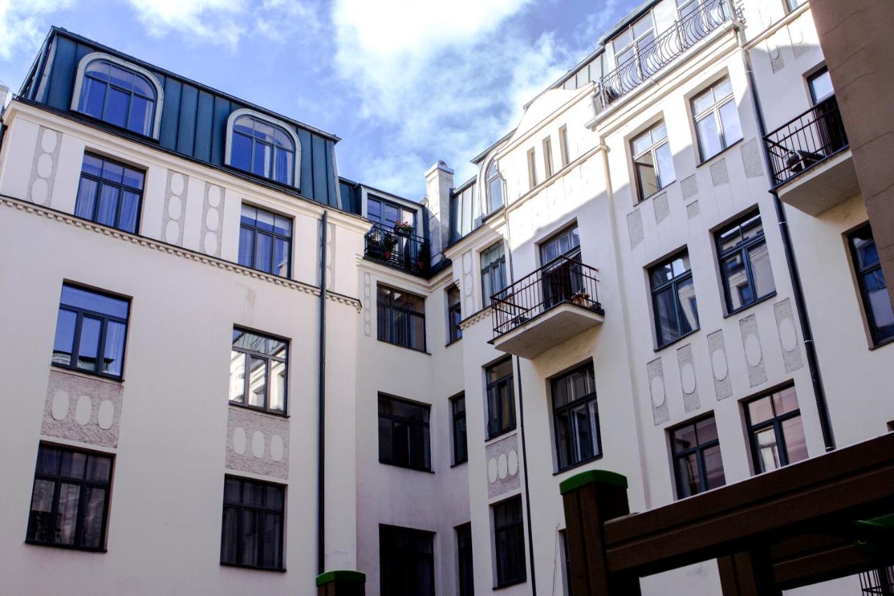 Quiet City Centre One No.19a Apartment